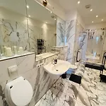 3-raum-city-apartment Ost-5 * Дюссельдорф
