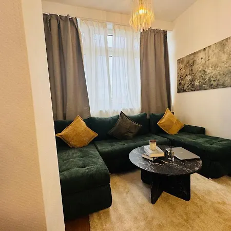 3-raum-city-apartment Ost-5 *