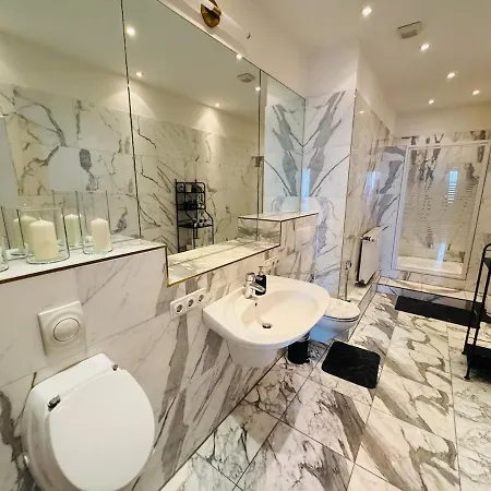 3-raum-city-apartment Ost-5 * Düsseldorf