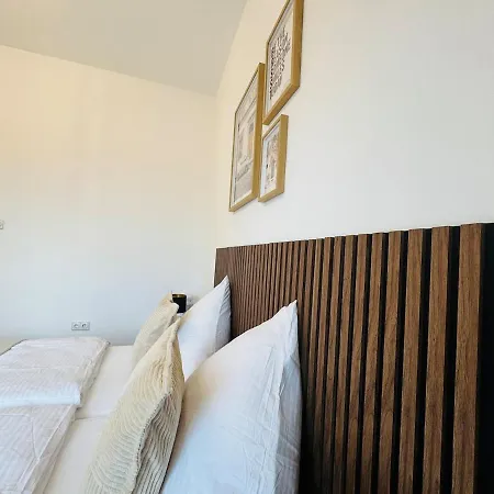 Apartman 3-raum-city-apartment Ost-5 *